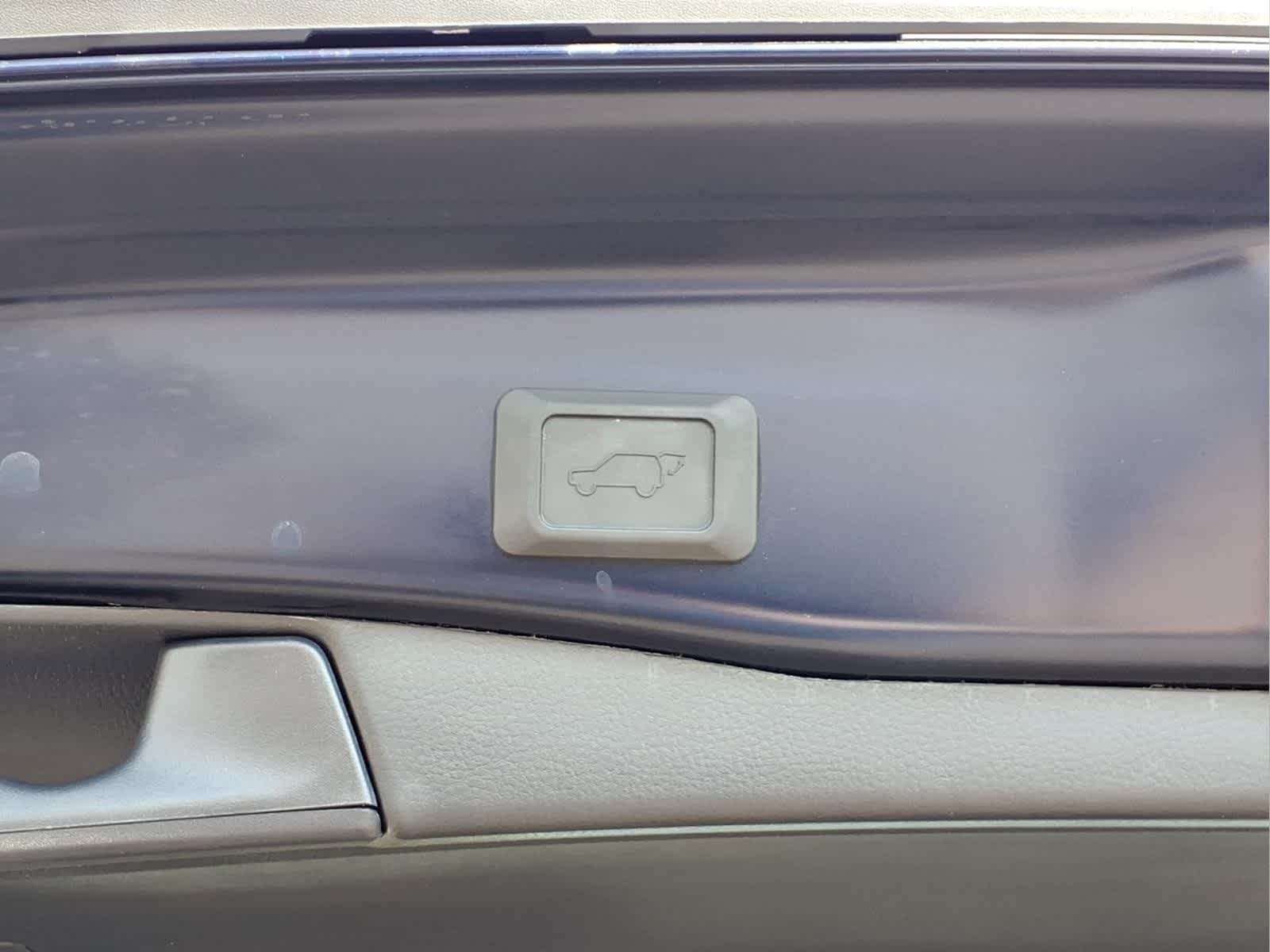 Used 2025 Blueprint Toyota XLE image 7