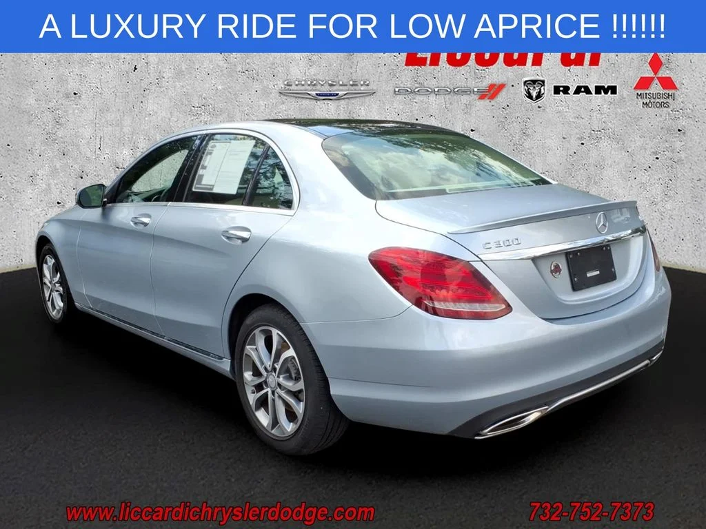 Used 2016 Silver Mercedes-Benz C 300 image 4