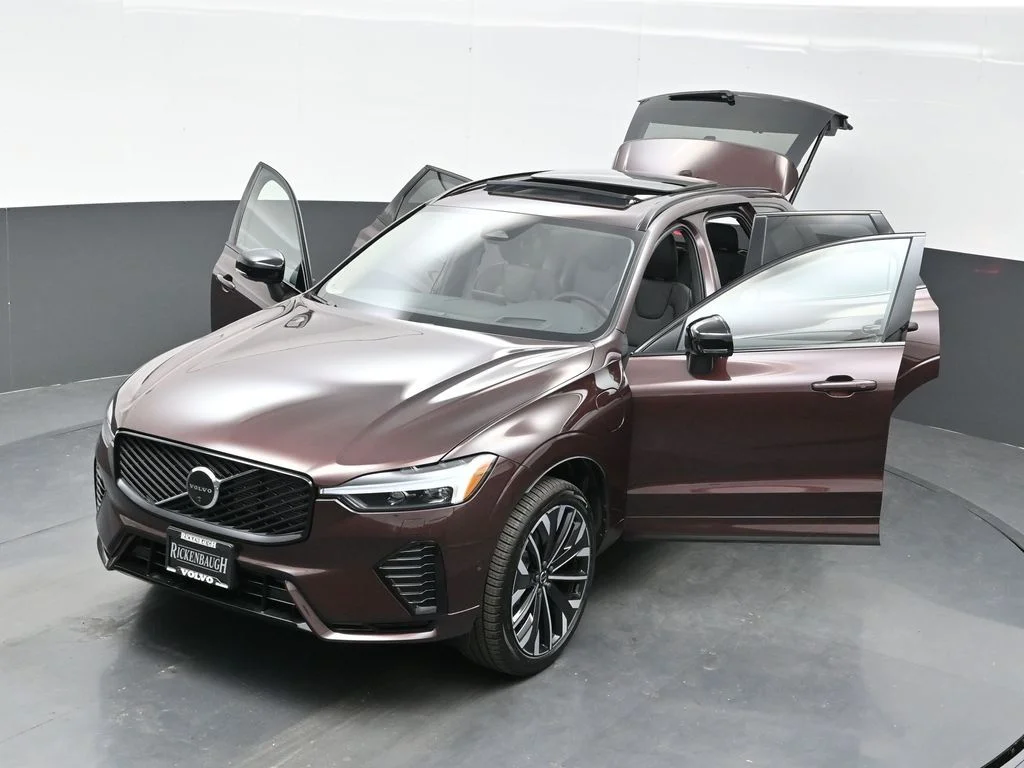New 2026 Mulberry Red Volvo T8 Ultra image 39