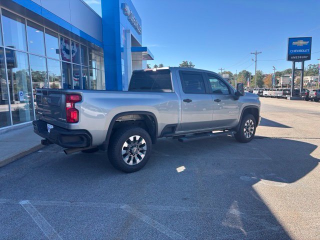 2024 Chevrolet Silverado 2500HD Custom - Photo 5