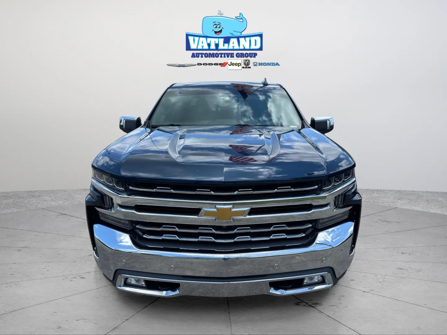 Used 2019 Northsky Blue Metallic Chevrolet LTZ image 43
