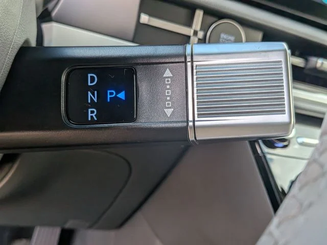 New 2026 Silver Hyundai SE image 21