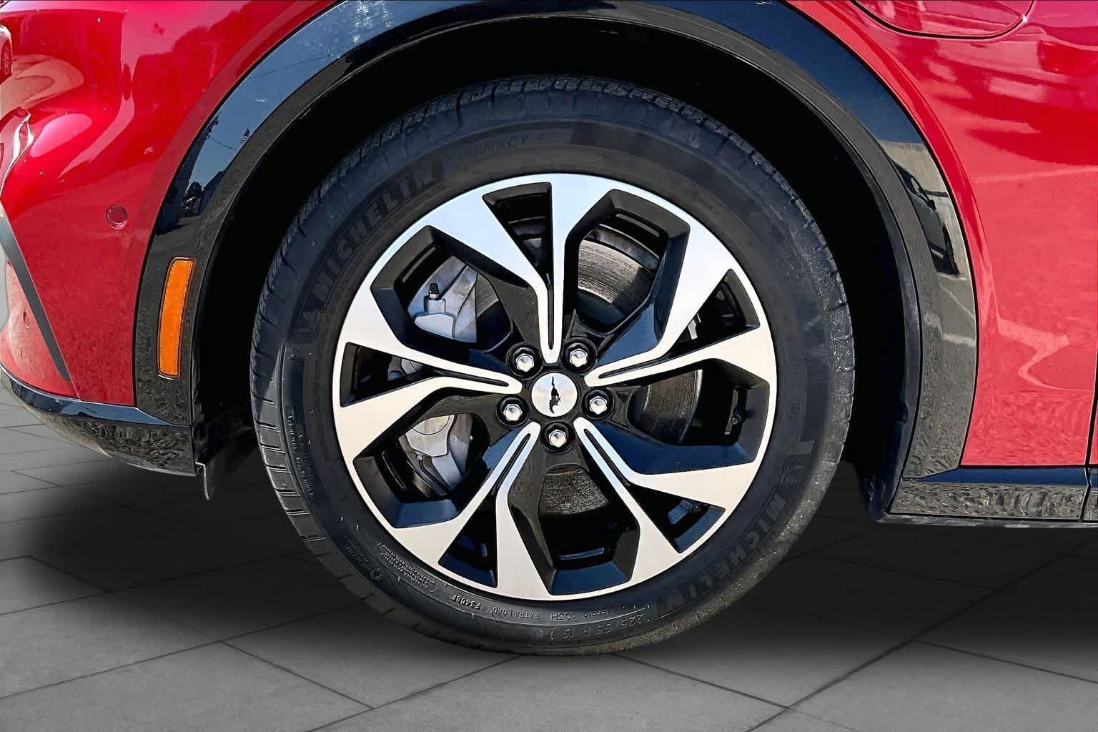 Certified Used 2023 Rapid Red Metallic Tinted Clearcoat Ford Premium image 13