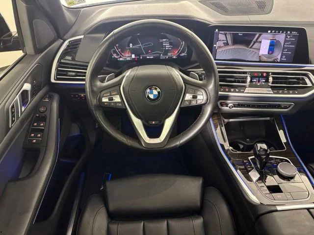 Used 2019 Blue BMW xDrive40i image 31