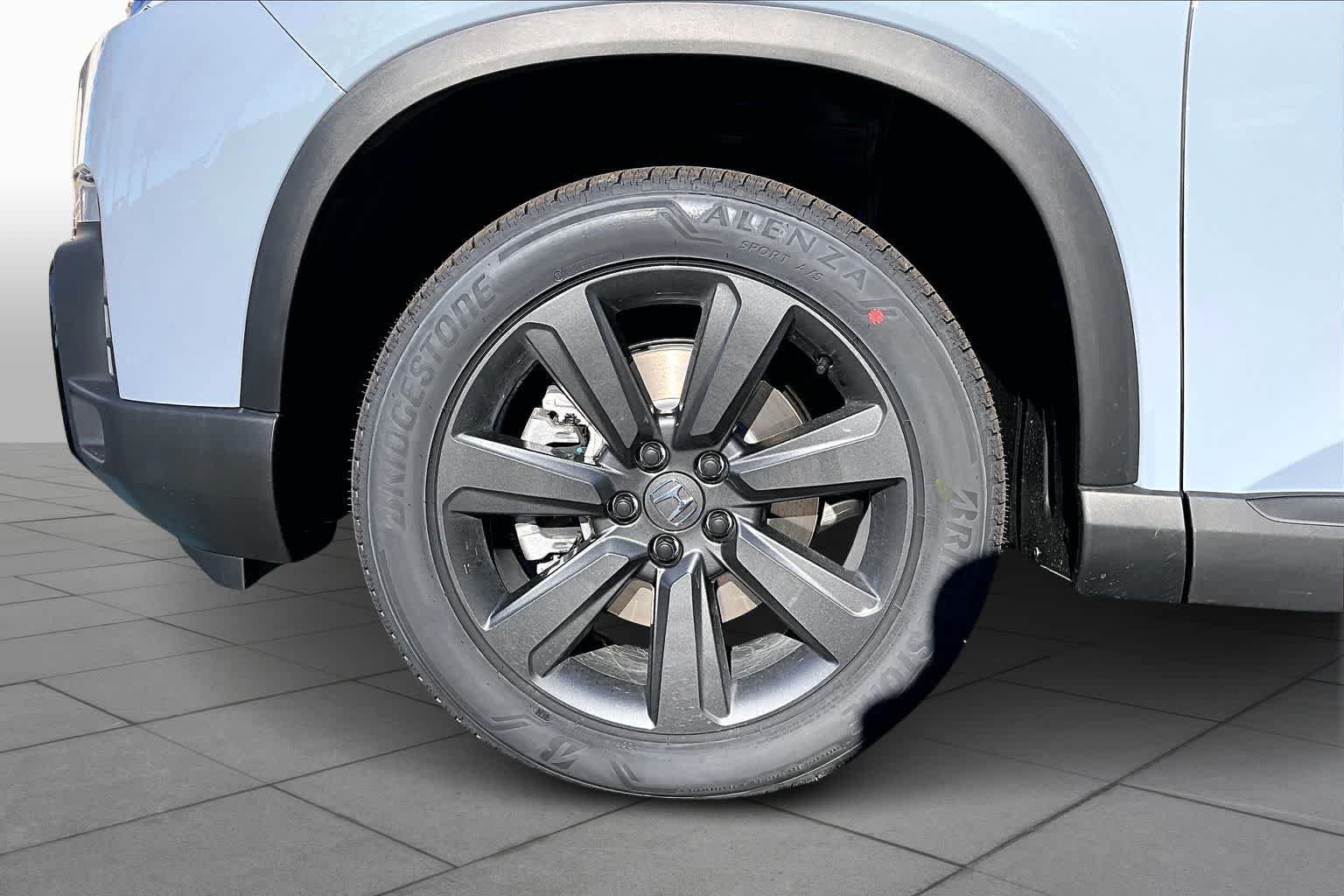 New 2026 Sonic Gray Pearl Honda 2WD Sport image 9