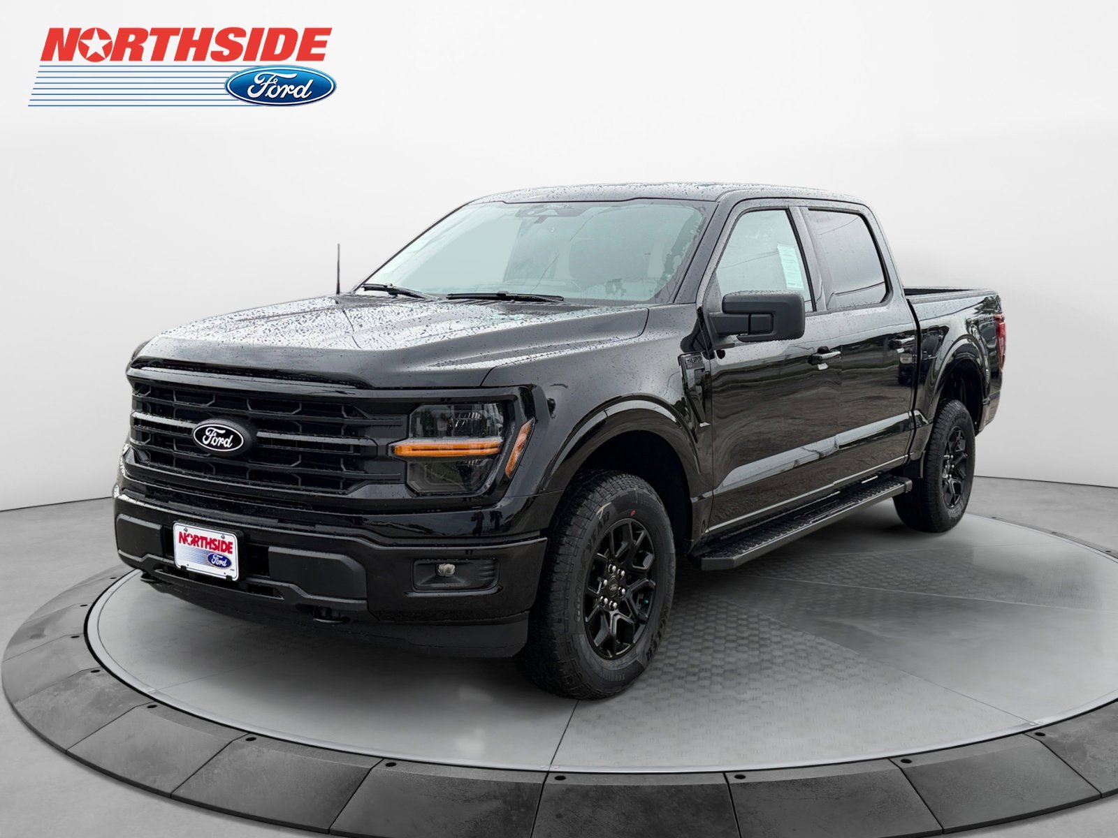 New 2026 Agate Black Metallic Ford XLT image 3