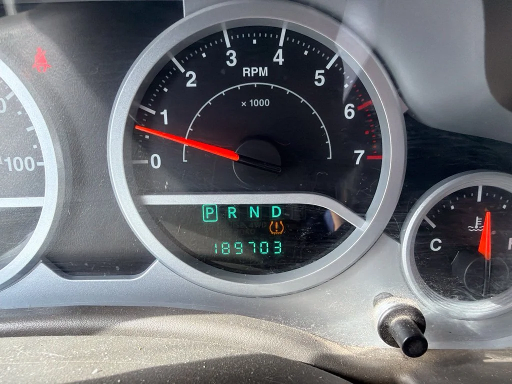 Used 2008 Jeep Green Clearcoat Metallic Jeep Unlimited Rubicon image 23