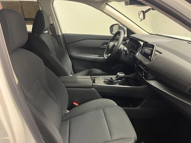 Used 2026 White Nissan S image 21