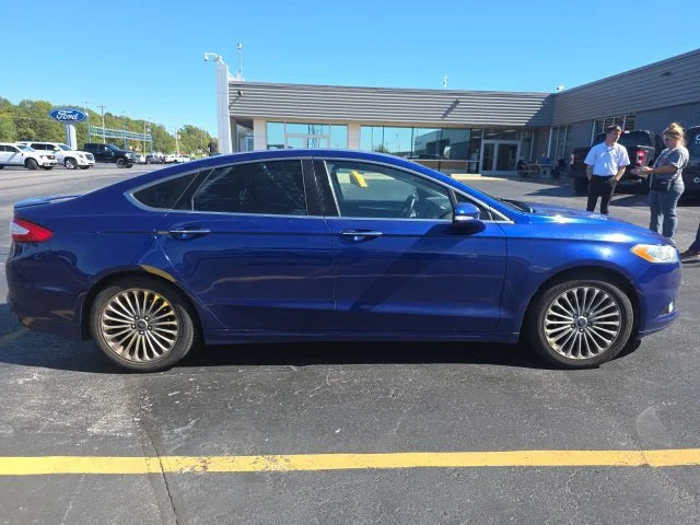 Used 2013 Blue Ford Titanium image 6