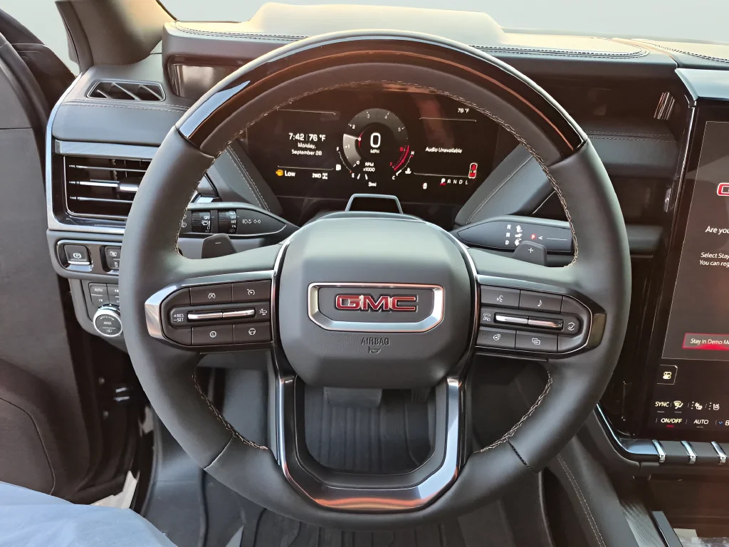 New 2026 GMC Yukon XL AT4, photo 20