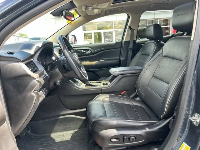 Used 2019 Blue GMC Denali image 35