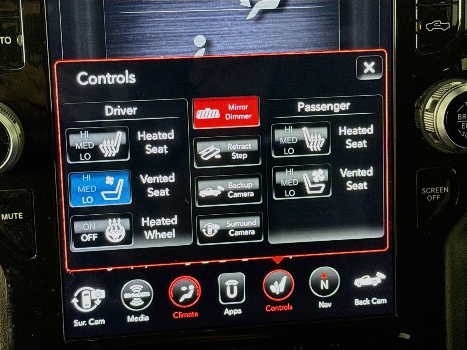 Used 2021 Diamond Black Crystal Pearlcoat Ram Laramie image 22