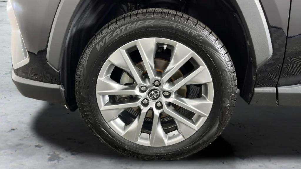 2019 Toyota RAV4 XLE Premium - Photo 46