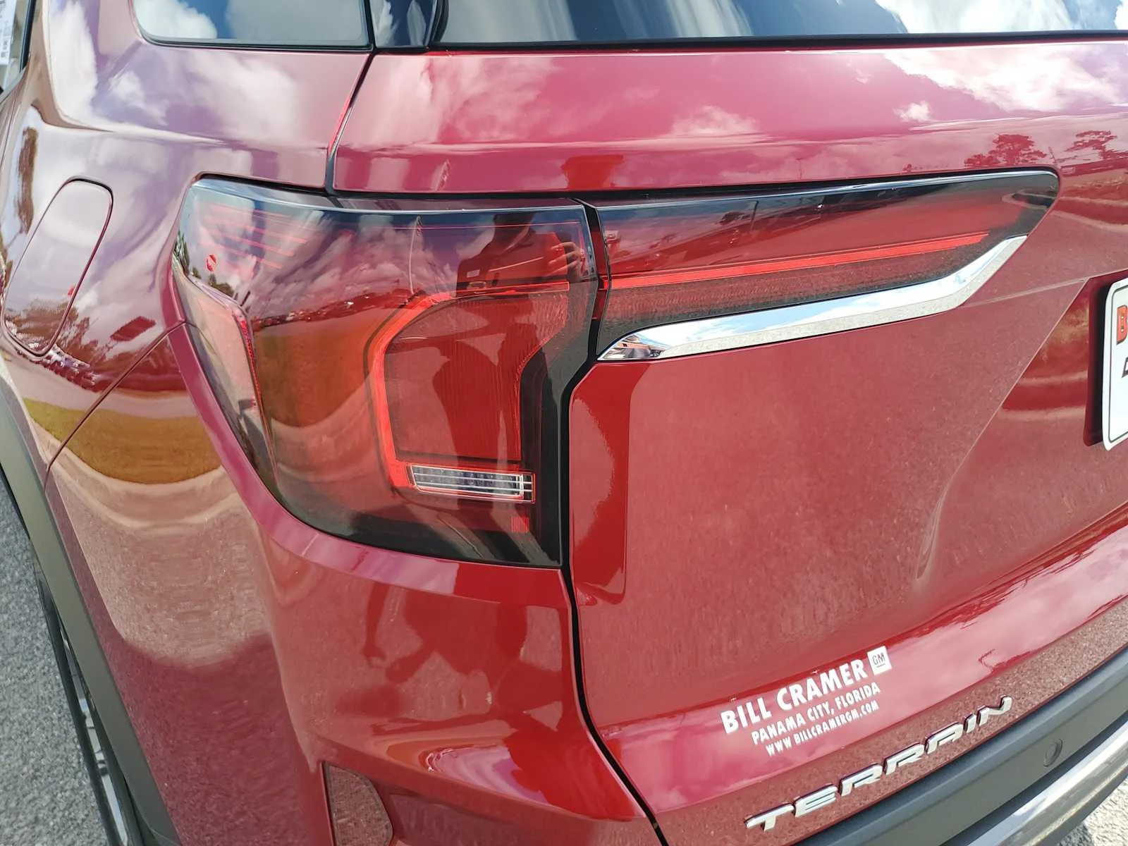 New 2026 Volcanic Red Tintcoat GMC Elevation image 28