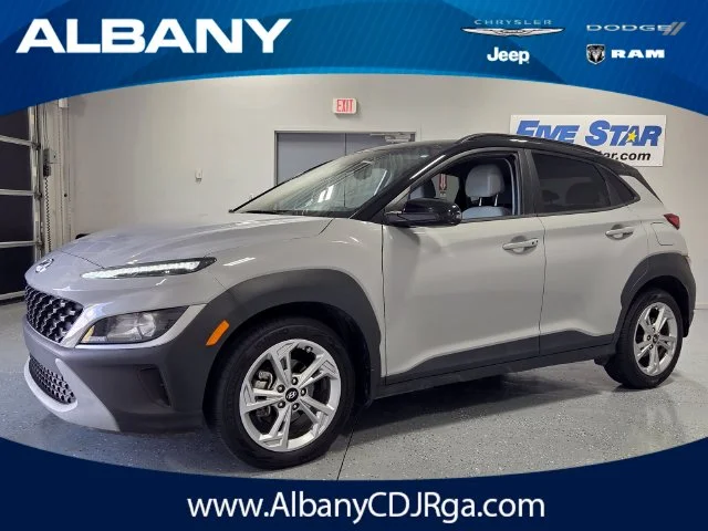 Used 2021 Silver Hyundai SEL Plus image 1