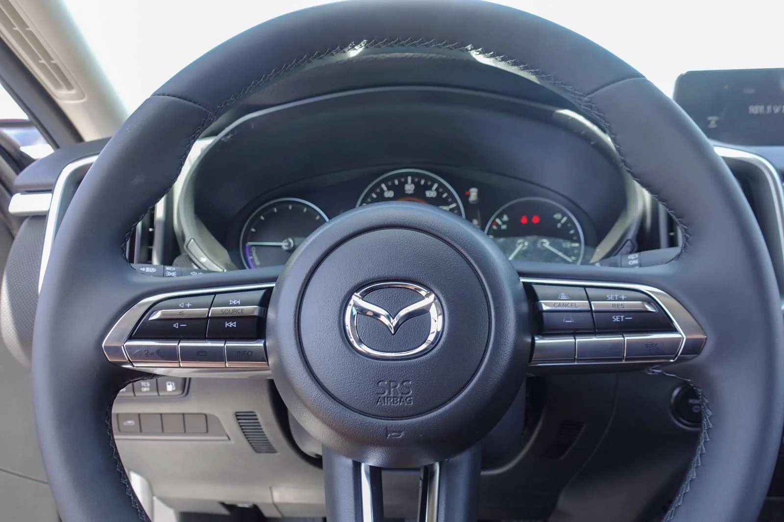 New 2026 Machine Gray Metallic Mazda Preferred image 18