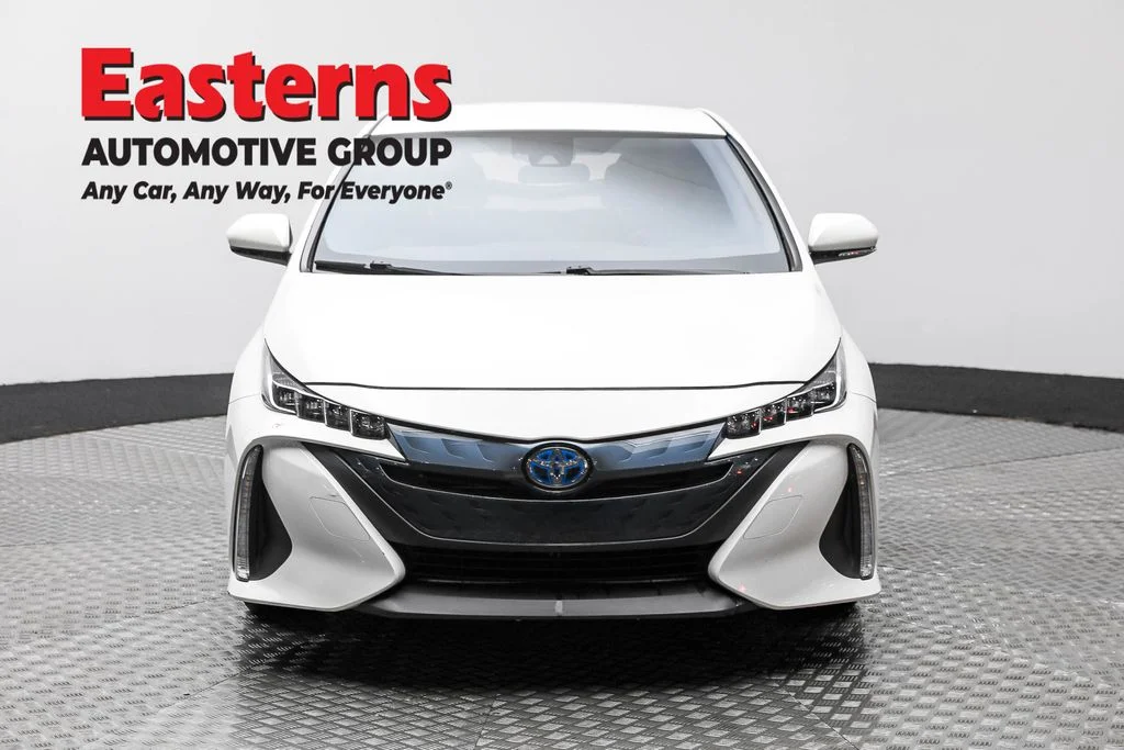 Used 2018 White Toyota Plus image 2