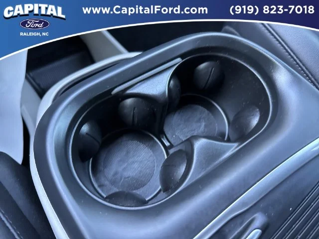 Used 2024 Silver Chrysler Touring L image 31