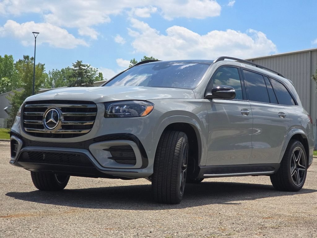 New 2026 MANUFAKTUR Alpine Grey Mercedes-Benz GLS 450 image 12