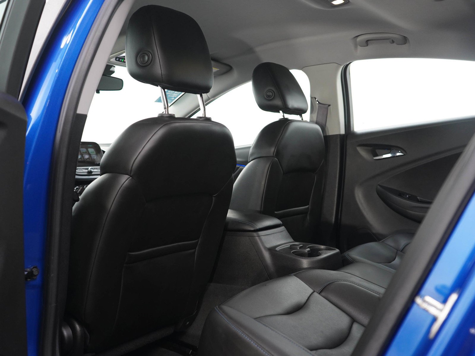 Used 2017 Kinetic Blue Metallic Chevrolet LT image 12