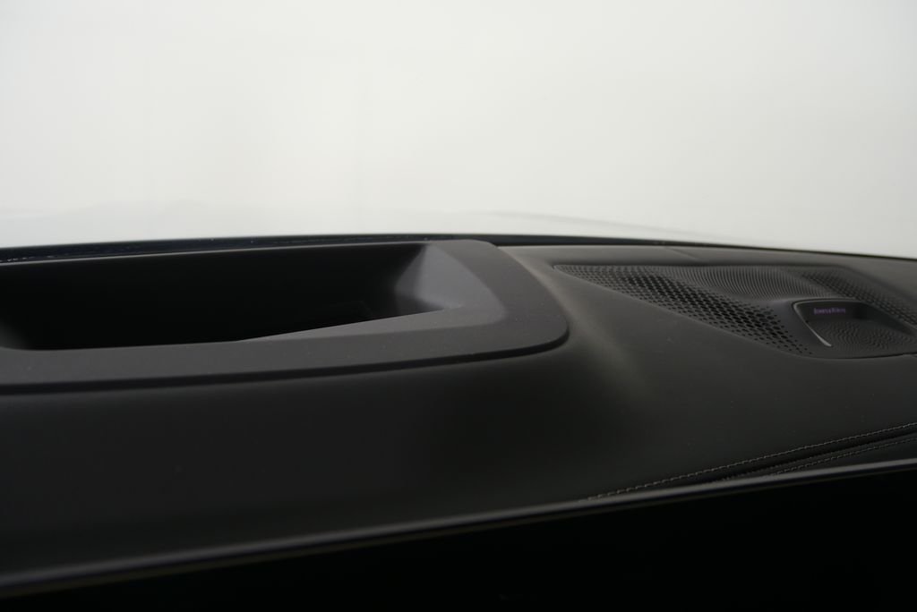 2026 BMW X7 M60i - Photo 24