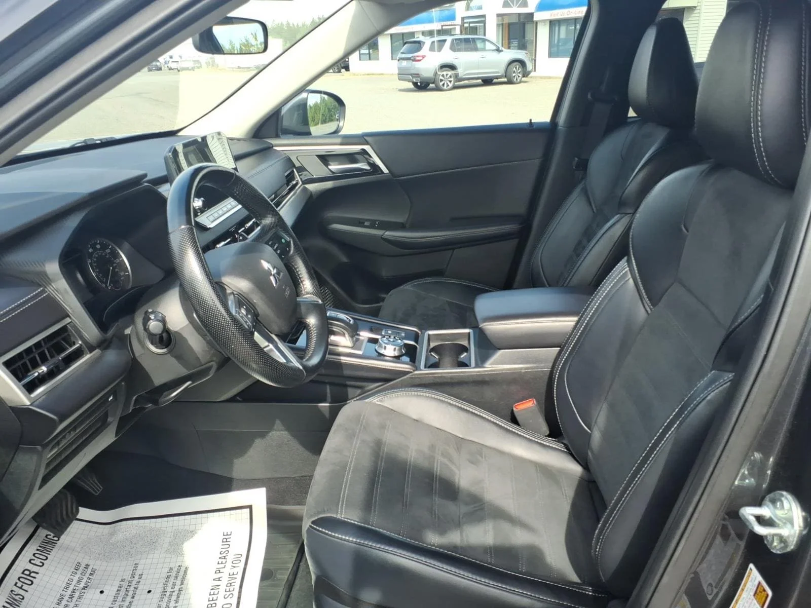 Used 2024 Graphite Gray Mitsubishi SE image 13