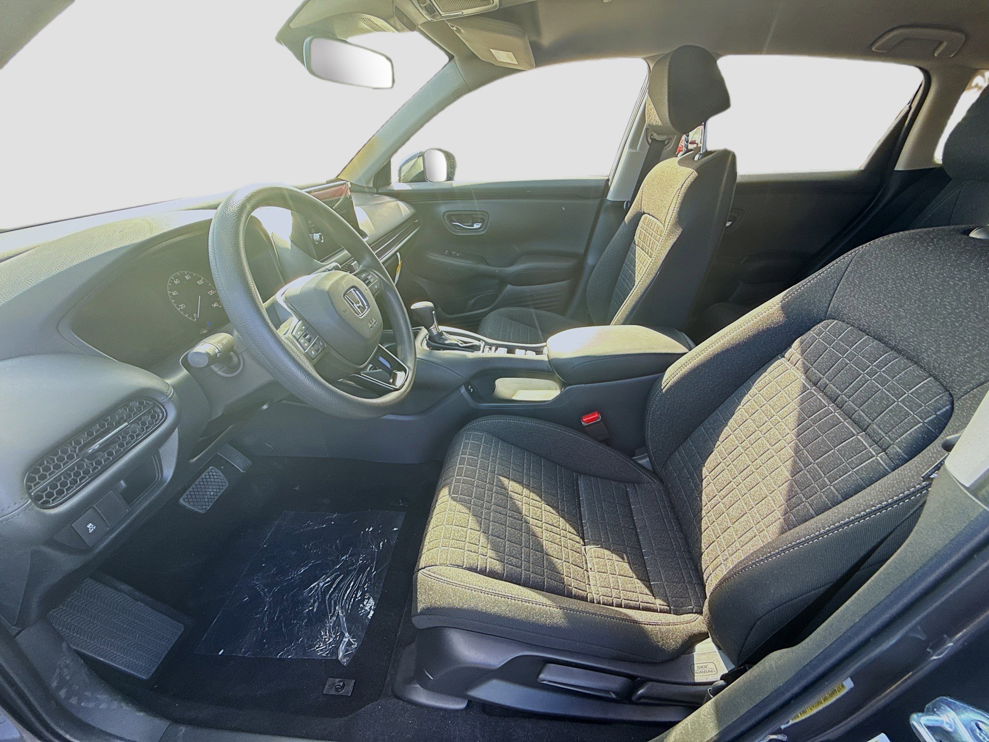 2026 Honda HR-V LX - Photo 16