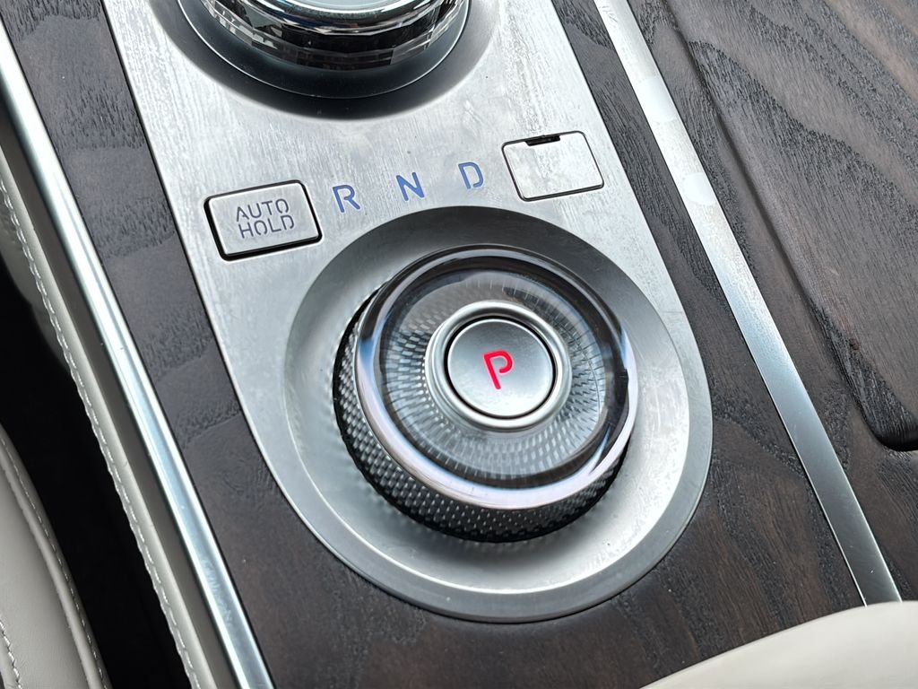 2024 GENESIS GV80 Standard - Photo 30