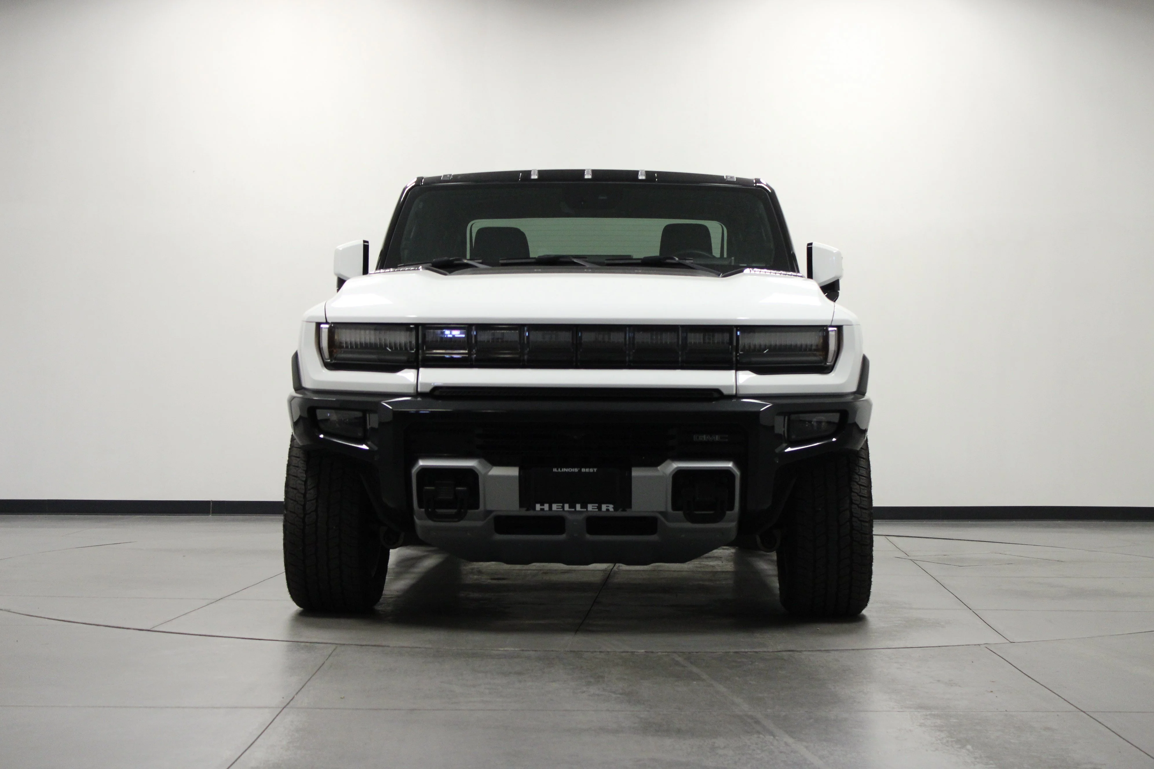 Used 2025 Interstellar White GMC 3X image 9