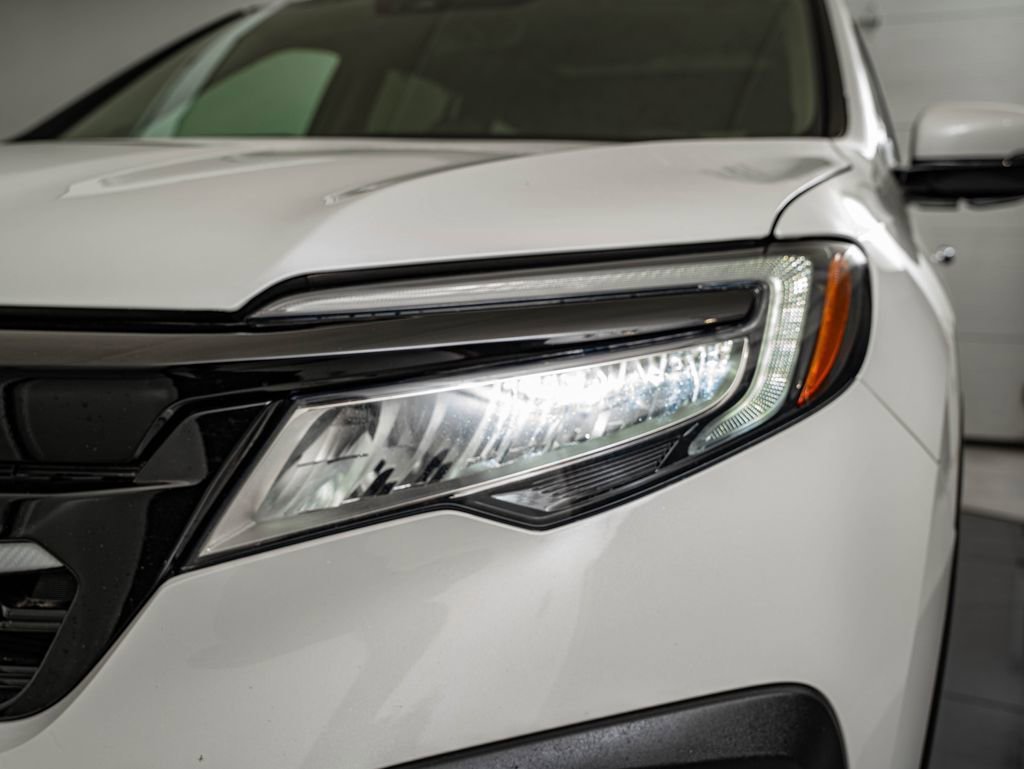 Used 2022 Platinum White Pearl Honda Elite image 13