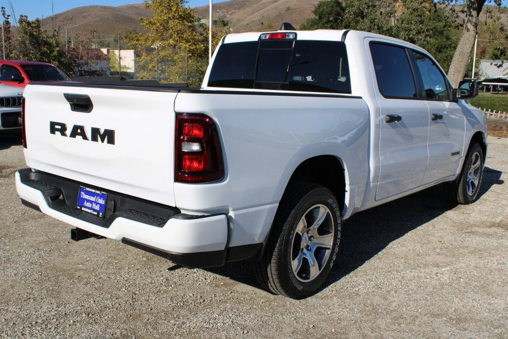 2025 RAM 1500 Tradesman - Photo 4