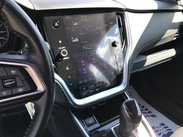 Used 2020 Ice Silver Metallic Subaru Premium image 15