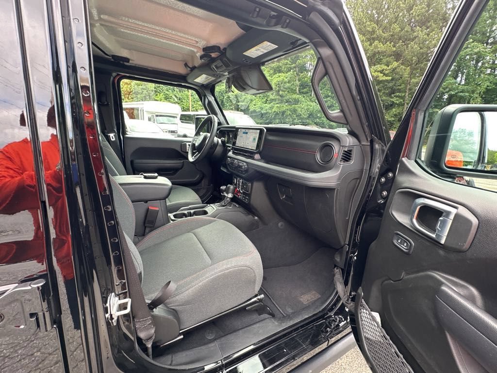 Used 2026 Black Jeep Rubicon image 12