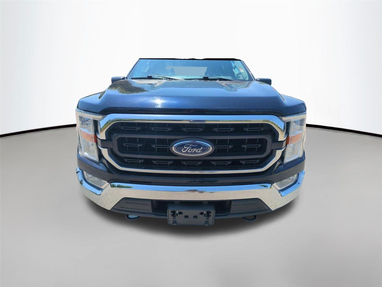 Used 2021 Antimatter Blue Ford XLT image 14