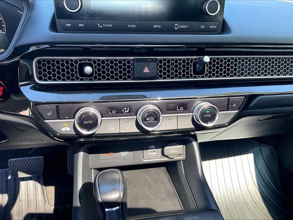 Used 2023 Black Honda EX image 12