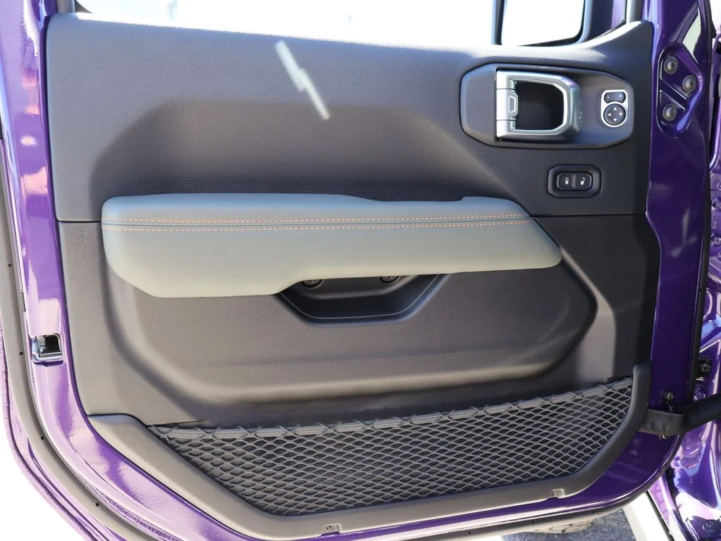 New 2026 Reign Exterior Paint Jeep Mojave image 20