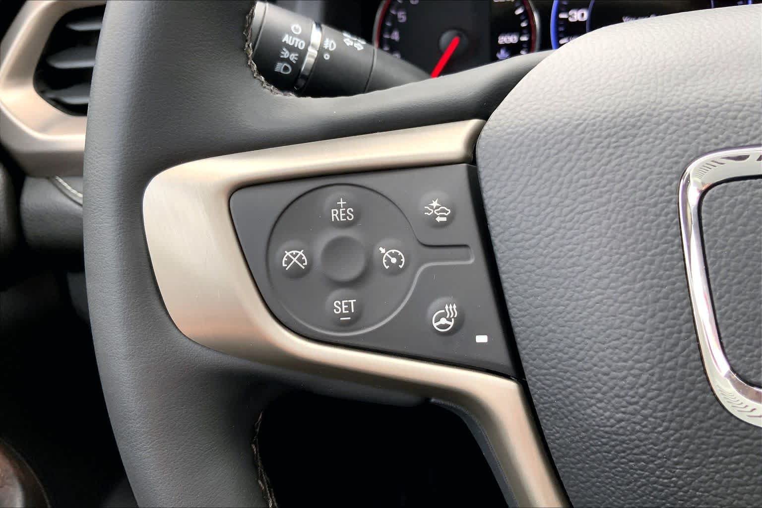 Used 2023 EBONY TWILIGHT METALLIC GMC Denali image 23