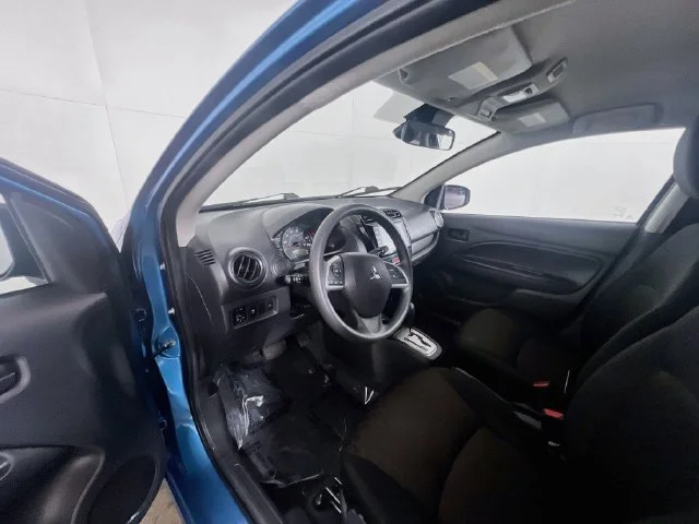 Used 2024 Sapphire Blue Metallic w/Black Roof Mitsubishi ES image 17