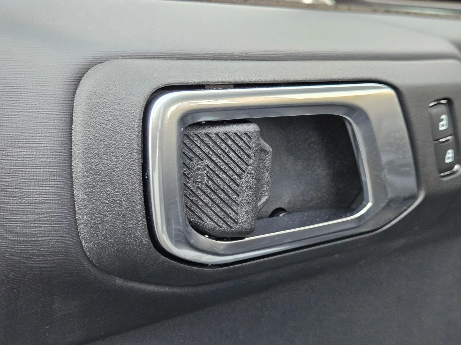 New 2026 Avalanche Ford Outer Banks® image 12