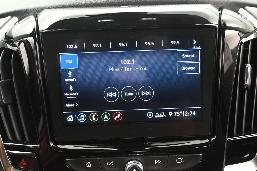 Used 2021 Black Metallic Chevrolet Premier image 15