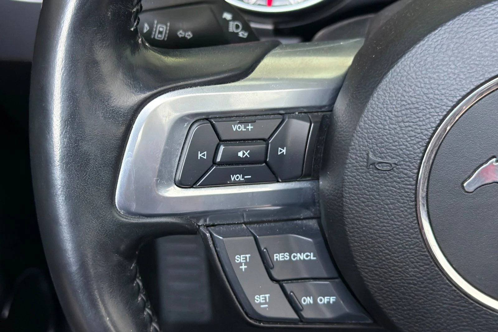 2023 Ford Mustang EcoBoost Premium - Photo 41
