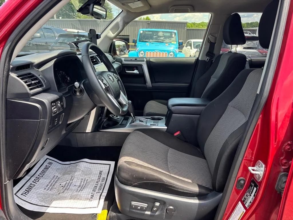 Used 2021 Red Toyota SR5 image 11