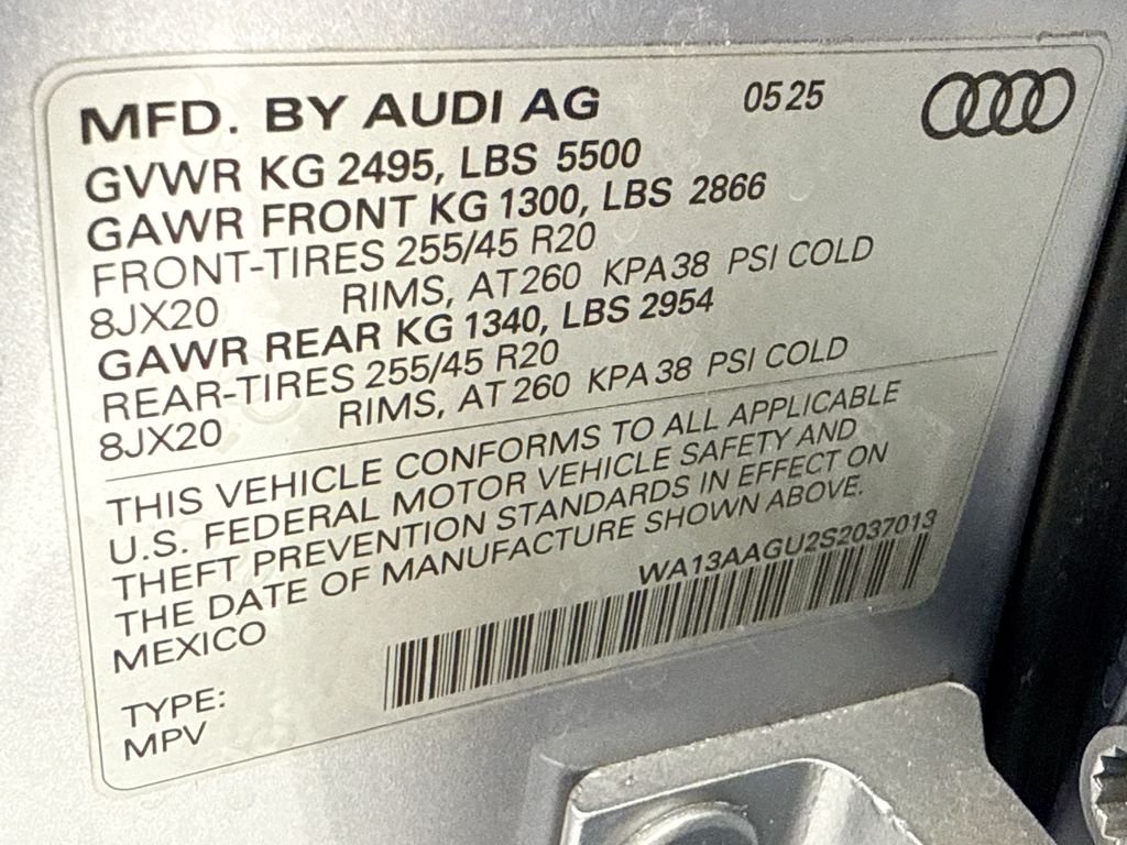 Used 2025 Florett Silver Metallic Audi 2.0T Prestige image 34