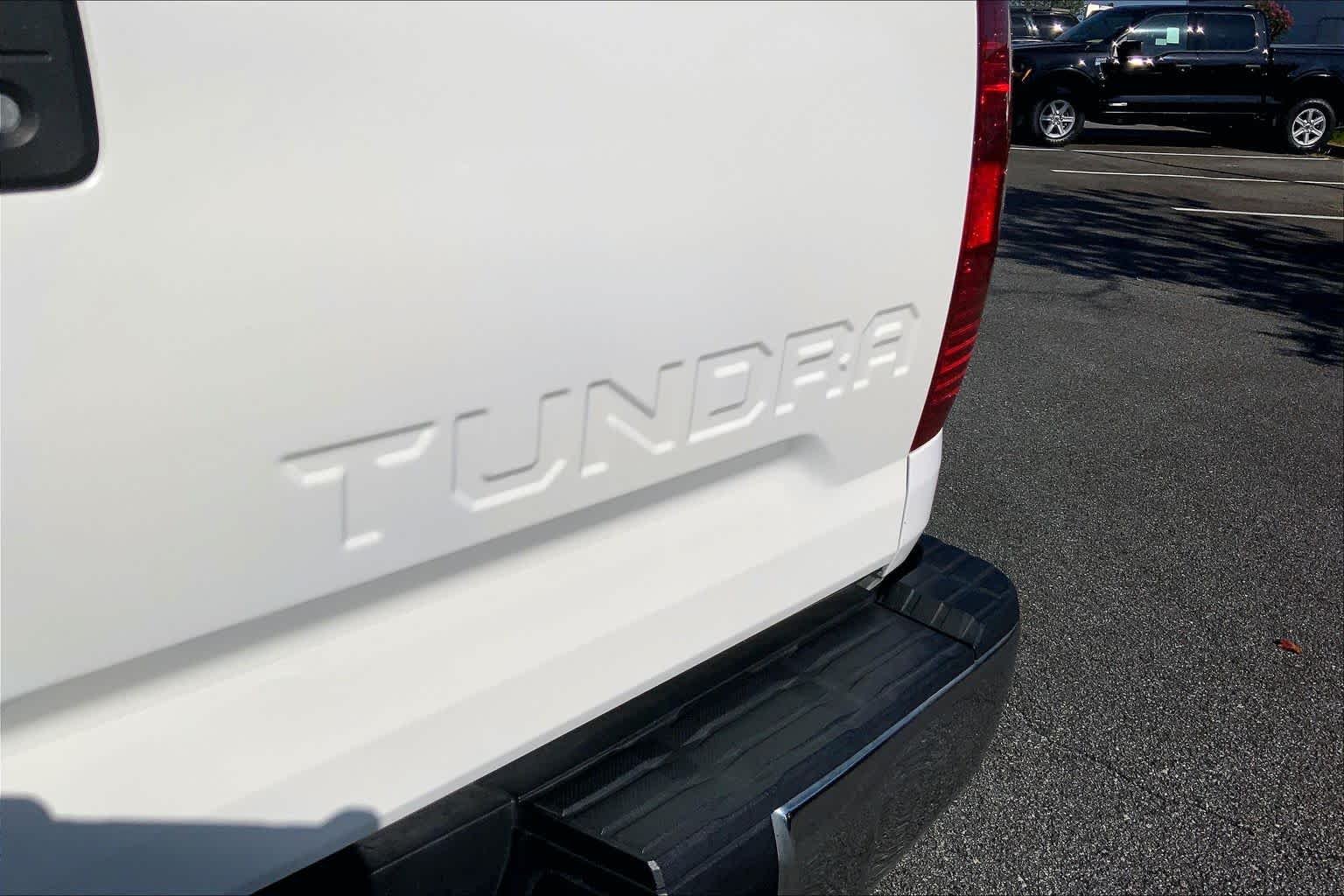 Used 2021 Super White Toyota SR5 image 30