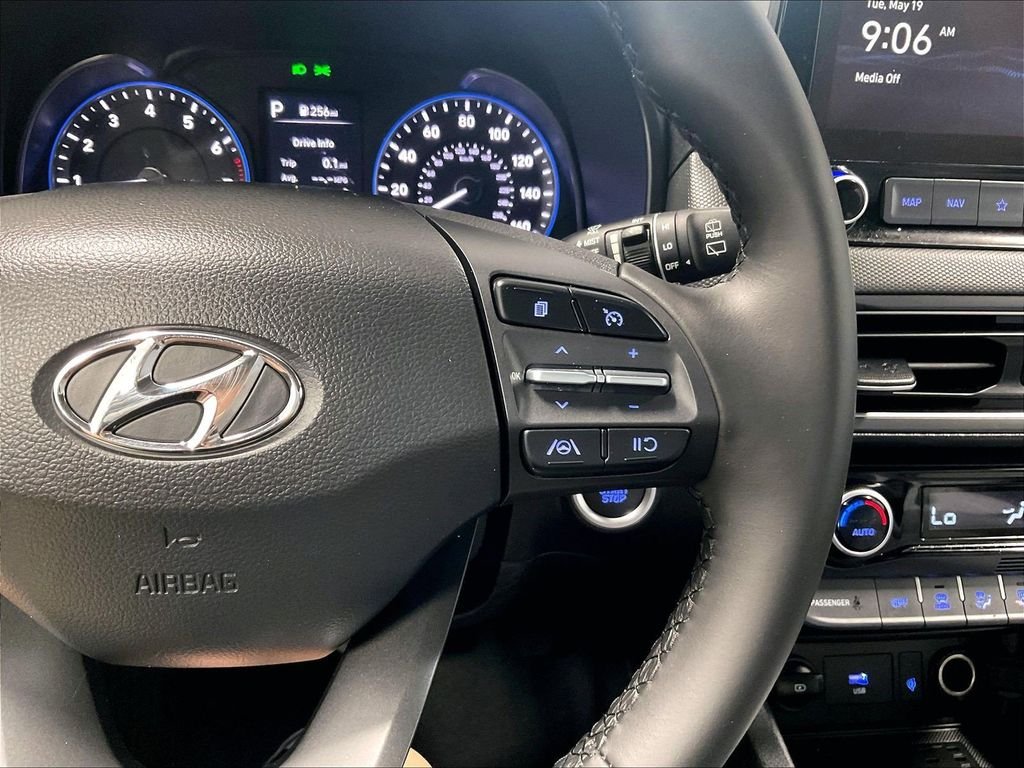 Used 2023 Gray Hyundai SEL image 24