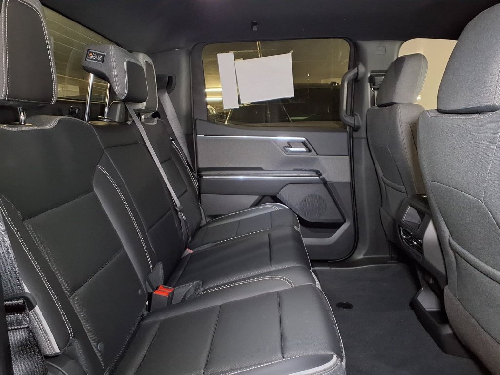 2026 GMC Sierra EV Elevation - Photo 7