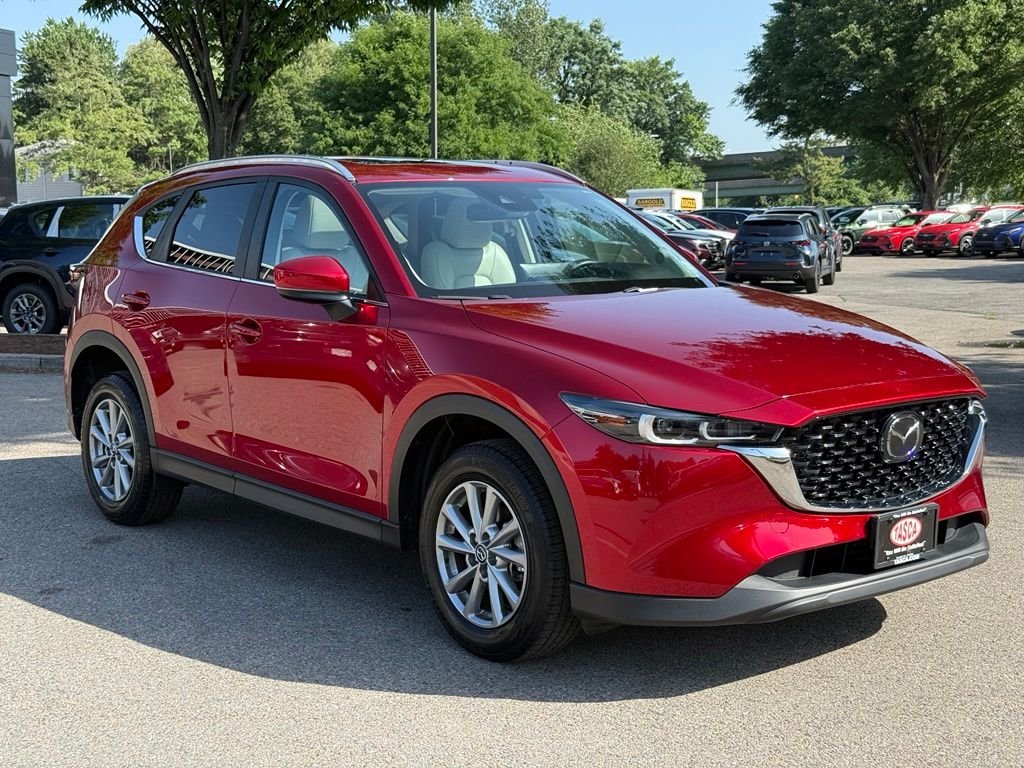 2023 Mazda CX-5 S Preferred package Auto AWD's photo