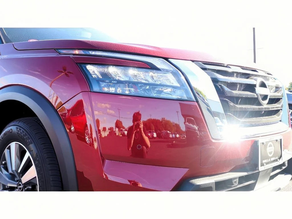 2025 Nissan Pathfinder SL - Photo 23