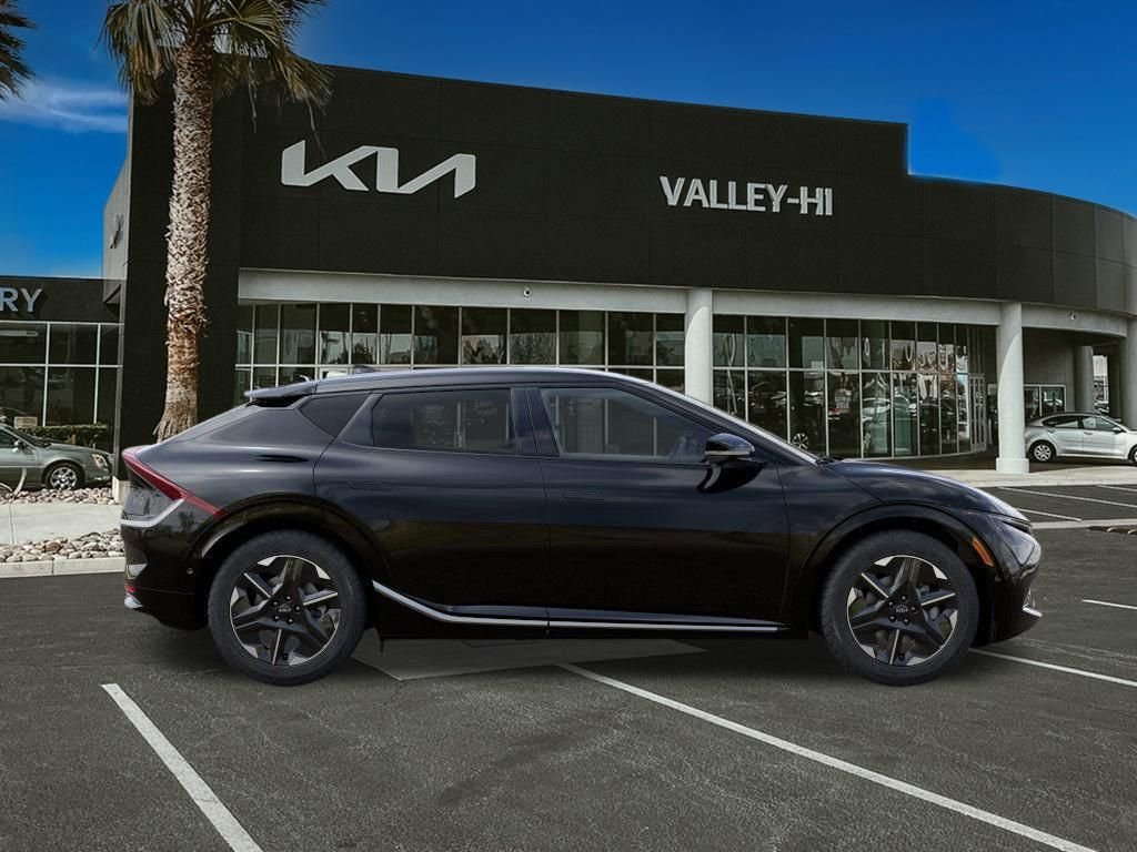 2025 Kia EV6 Wind - Photo 8