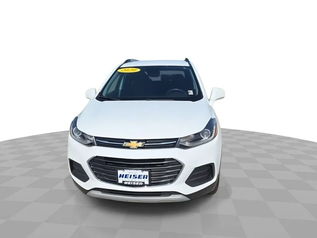 Certified Used 2020 SUMMIT WHITE Chevrolet LT image 3
